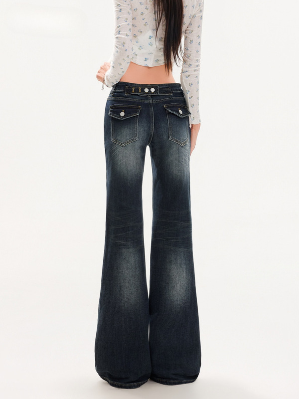 American-style dark blue Parisian button straight-leg jeans for women, autumn 2026 new low-waist, trendy, loose-fitting, and slimming flared pants American-style dark blue Parisian button straight-leg jeans for women, autumn 2026 new low-waist, trendy, loose-fitting, and slimming flared pants