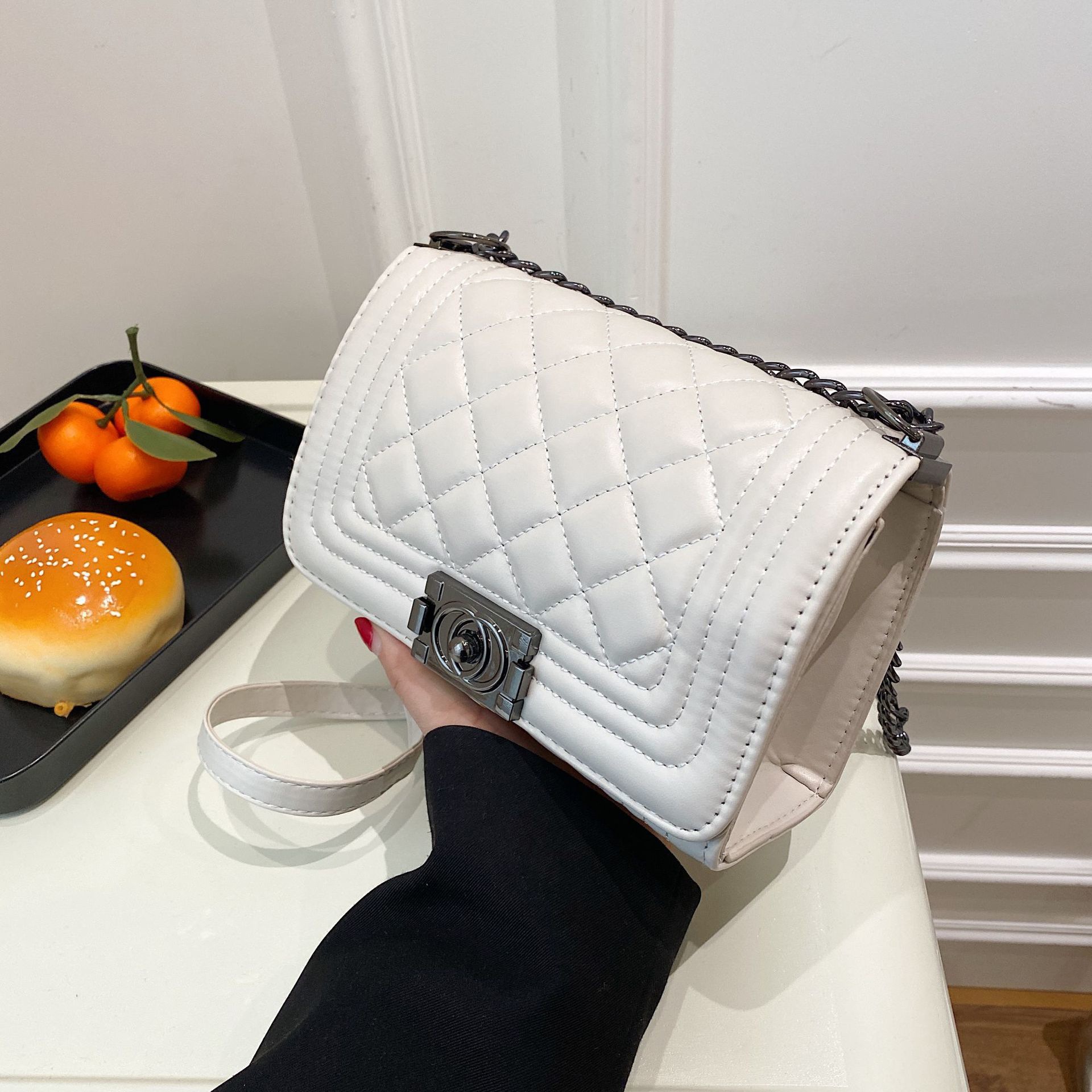 Bolsa de ombro feminina estilo coreano com corrente transversal_voghion.com