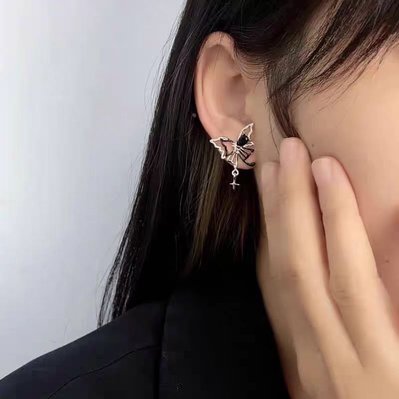 Retro asymmetrical brand small design earrings