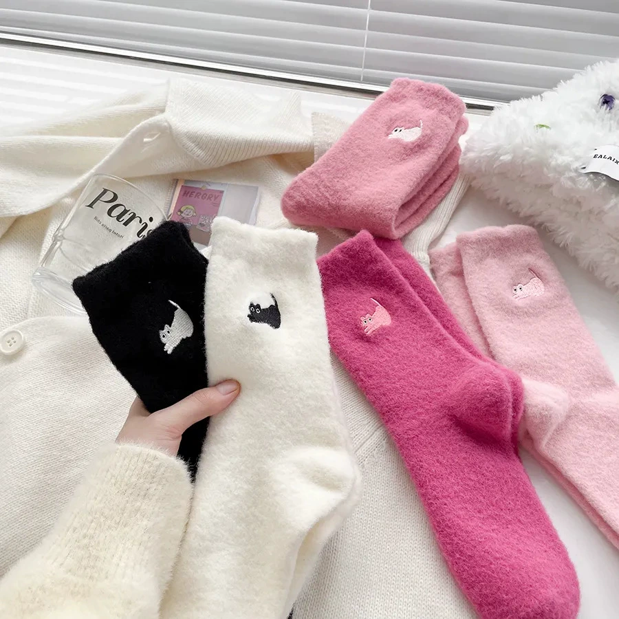 Fleece keep warm cartoon cute demi-season knee socks for pregnant, increased thickness, mid-length, with embroidery