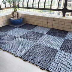 Bathroom swimming pool thickened PVC hollow breathable water-proof anti-slip floor mat kitchen pool courtyard assembled cutting mat