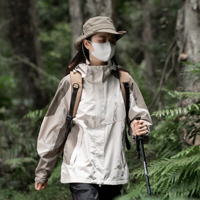 Men's and women's outdoor three-in-one jackets for Tibetan couples trendy brand mountain climbing 23 new windproof mountaineering clothing for mountain climbing