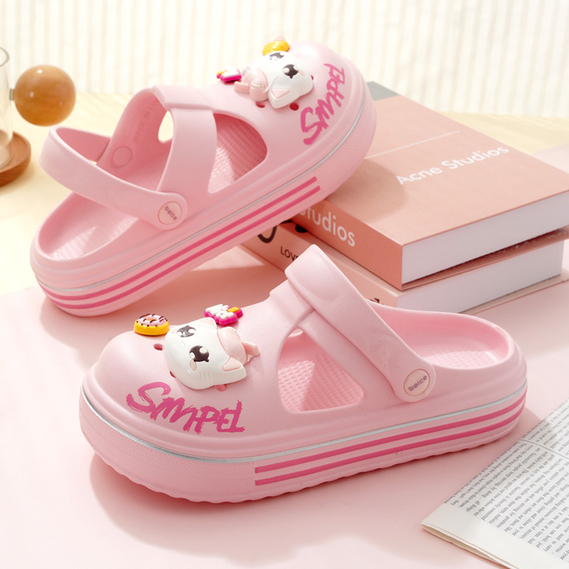 Las zapatillas Mary Jane para mujer aumentan los zapatos con agujeros EVA suaves antideslizantes, transpirables y resistentes al desgaste, sandalias Baotou al por mayor