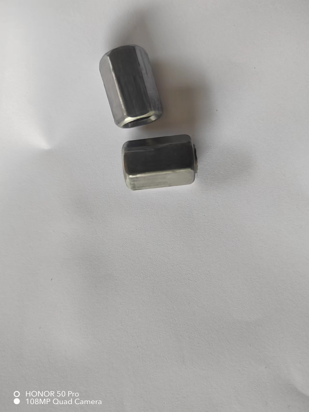 工厂直销焊接螺母焊接圆螺母六角焊接螺母13对边M10+M8防脱设计