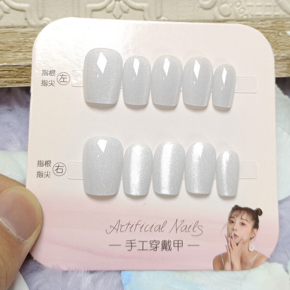 Hot sale dulce y suave atmósfera de manicura plateada brillante transparente corta 10 piezas de parche de uñas de ojo de gato decodificado image 3