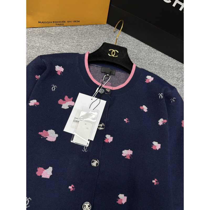 幸运草提花 单排扣 薄织羊毛开衫上衣 全品|undefined