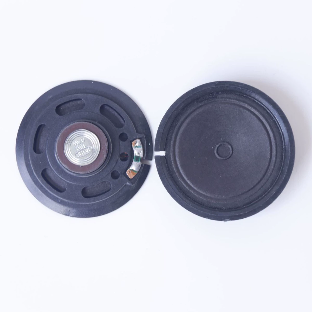 Заводская прямая продажа 57-мм большой магнитной бумажной пленки 8 Ом 16 Ом 32 Ом 0,5 Вт внешнего магнитного динамика Fengshun для игрушек высокого качества