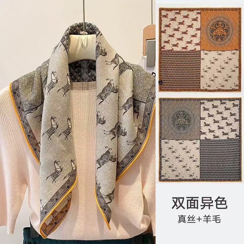 New French Vintage Silk Wool Square Scarf Autumn Winter Stylish Double-Sided Two-Tone Silk Wool Scarf For Women - Thumbnail 6