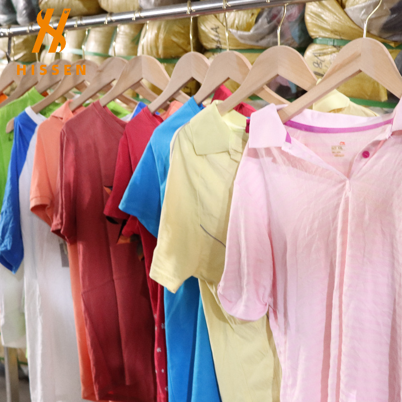 旧衣服工厂批发二手女装短袖上衣secondhand women T-shirts mix