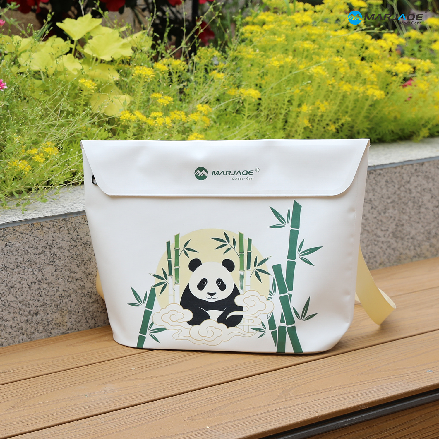 Crossbody Waterproof Bag with Waterproof Zipper, Travel Toiletry Bag, Casual Bag, Versatile for Swimming and Fishing, Cartoon Bag
