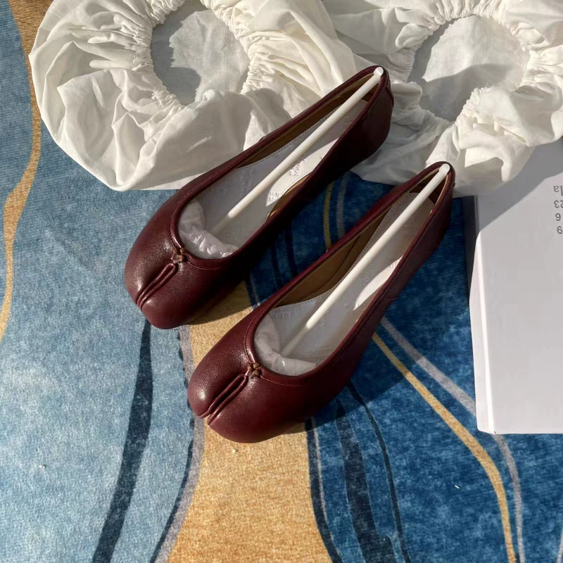 2025 внешняя торговля новая складка с плоским подошвением круглые ножки свиная копыта овечья балетная обувь большой размер женская обувь