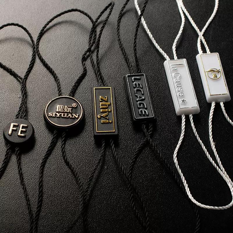 【定做】服装吊粒滴胶二合一烫金吊牌绳刻字双插吊高端定制