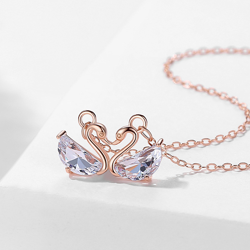 S925 plata diamante-incrustado Biyi doble collar de vuelo moda estilo coreano amor japonés y coreano estilo romántico Cisne clavícula cadena al por mayor