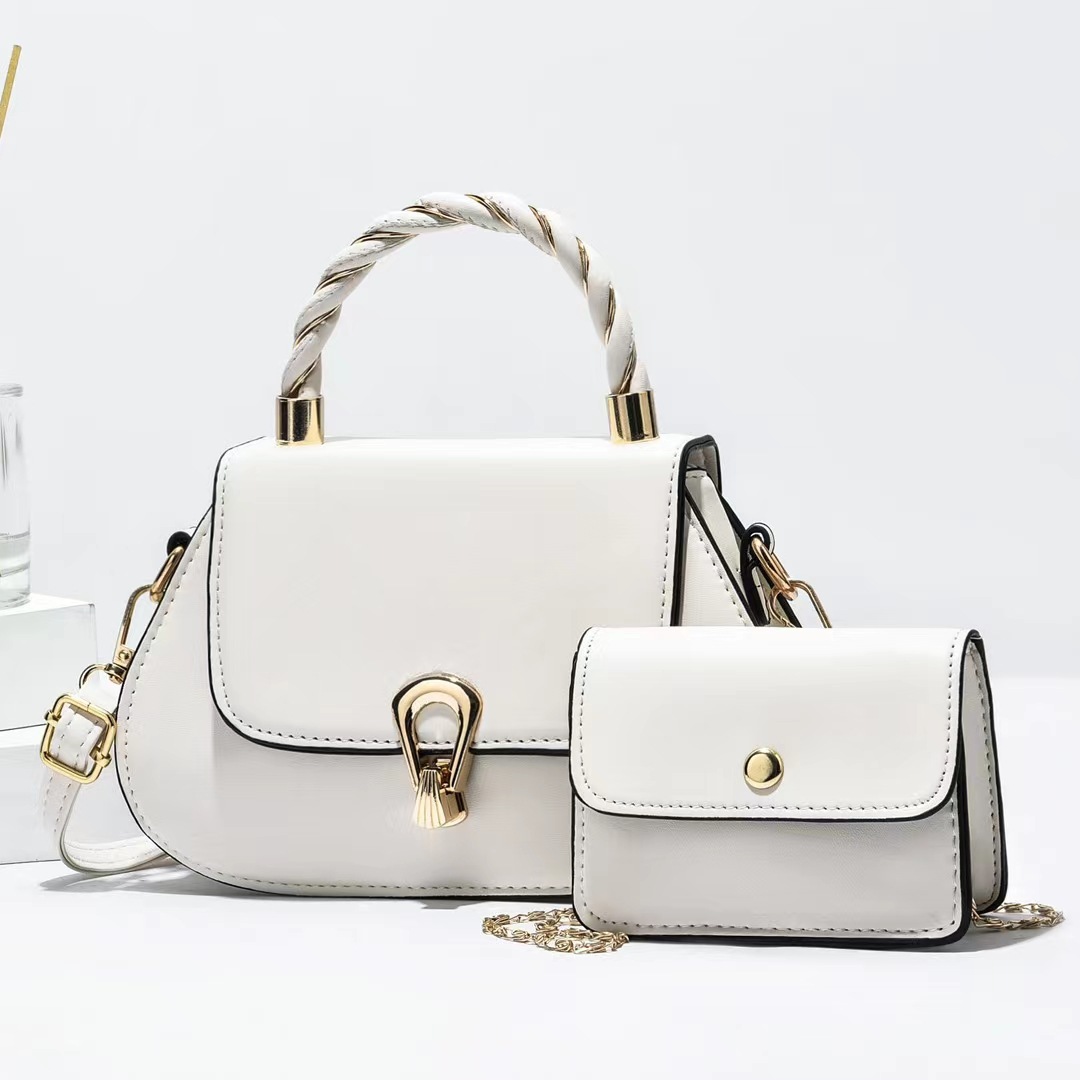 mmexport1647741974379