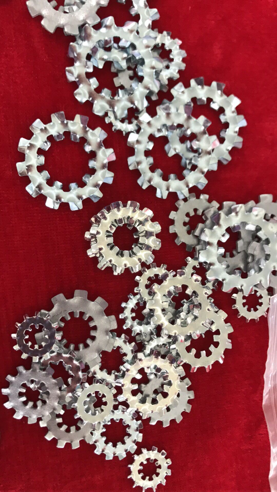 买内外齿垫圈找史特牢     M5-5.5*15*0.6