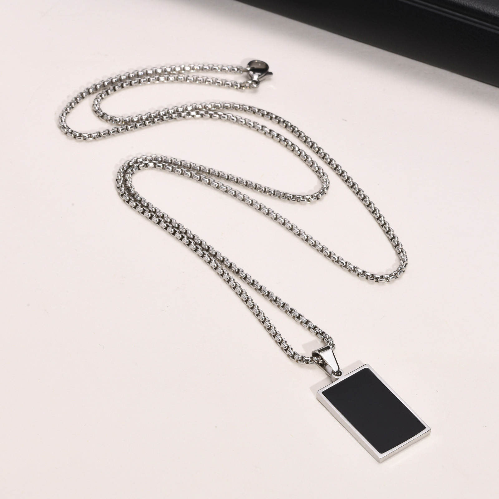 10g Weight 18K Gold Plated Plating Material 1 Piece Quantity Fashion Rectangle Stainless Steel Polishing Men's Pendant Necklace