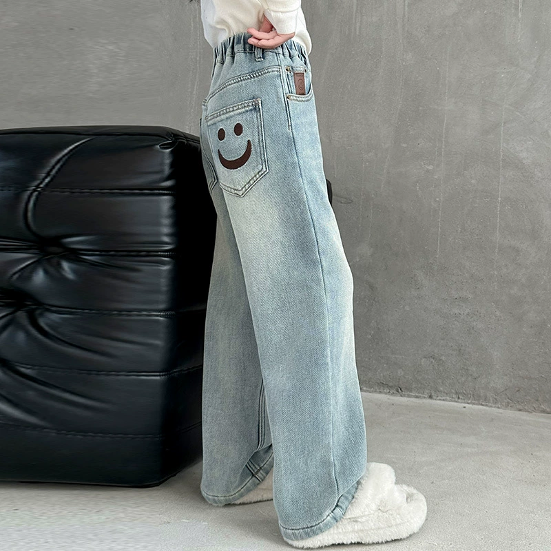 Джинсовые брюки для девочек весна и осень 2025 новый стиль иностранный мальчик смайлик с вышивкой прямой повседневные джинсовые брюки