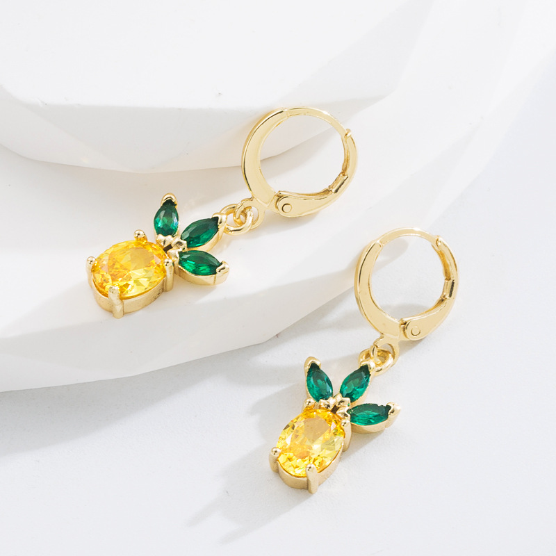 Mode Fruit Le Cuivre Des Boucles D'oreilles Zircon Boucles D'oreilles En Cuivre display picture 6