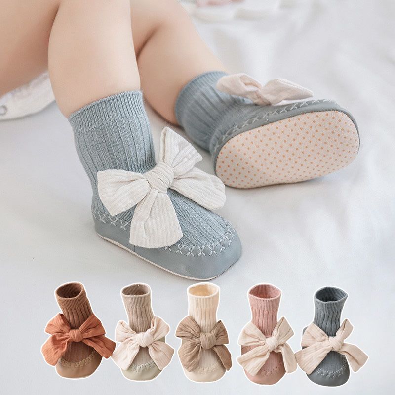 Children's cotton non-slip socks for early age with bow