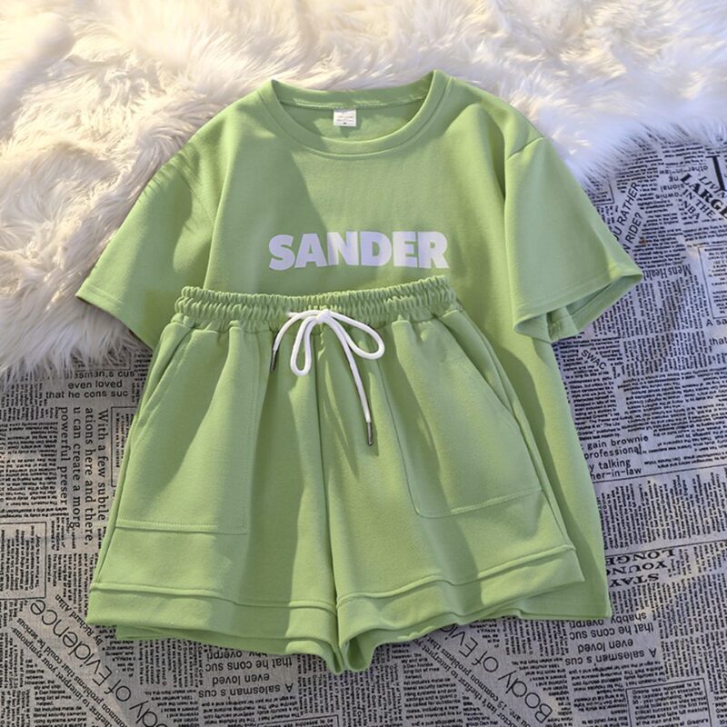 Casual Two-piece Suit Women's 2025 Summer New Short-sleeved Shorts Running Loose Laid-back Style Sportswear for Small Men Casual Two-piece Suit Women's 2025 Summer New Short-sleeved Shorts Running Loose Laid-back Style Sportswear for Small Men