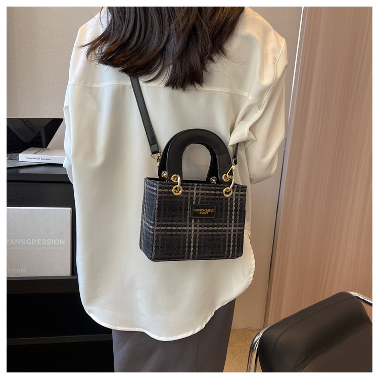 Handbag Bags Type Street Occasion Knit Material Women's Small Spring&summer Knit Cute Handbag