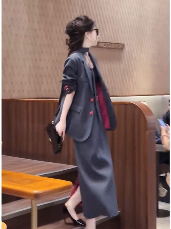 2025新款超火穿搭一整套高级感巨好看的早秋西装职业两件套装裙女|undefined