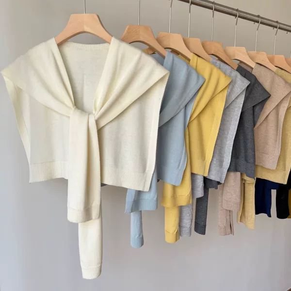Korean-Style Versatile T-Shirt Paired with a Woolen Shawl for Spring and Summer Air-Conditioned Rooms, Neck-Protecting Vest, Scarf, and Knitted Shawl for Outerwear