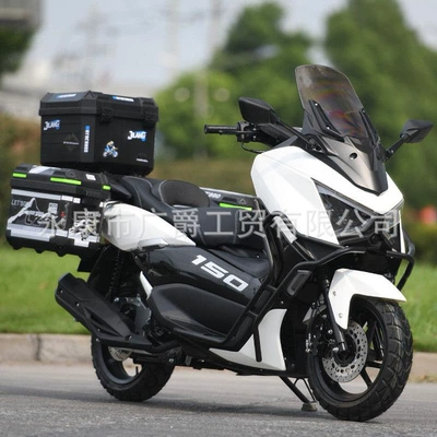 The New Model of the Fourth Generation Motosikletlər