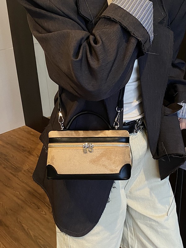 Bolso de mujer 2025 nueva moda caja de mano bolso cuadrado de alta calidad color retro versátil bolso de mochila