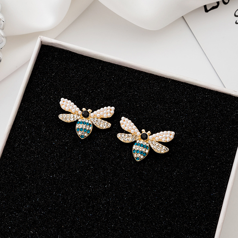 Fashion Insect Alloy Diamond Rhinestone Earrings display picture 2