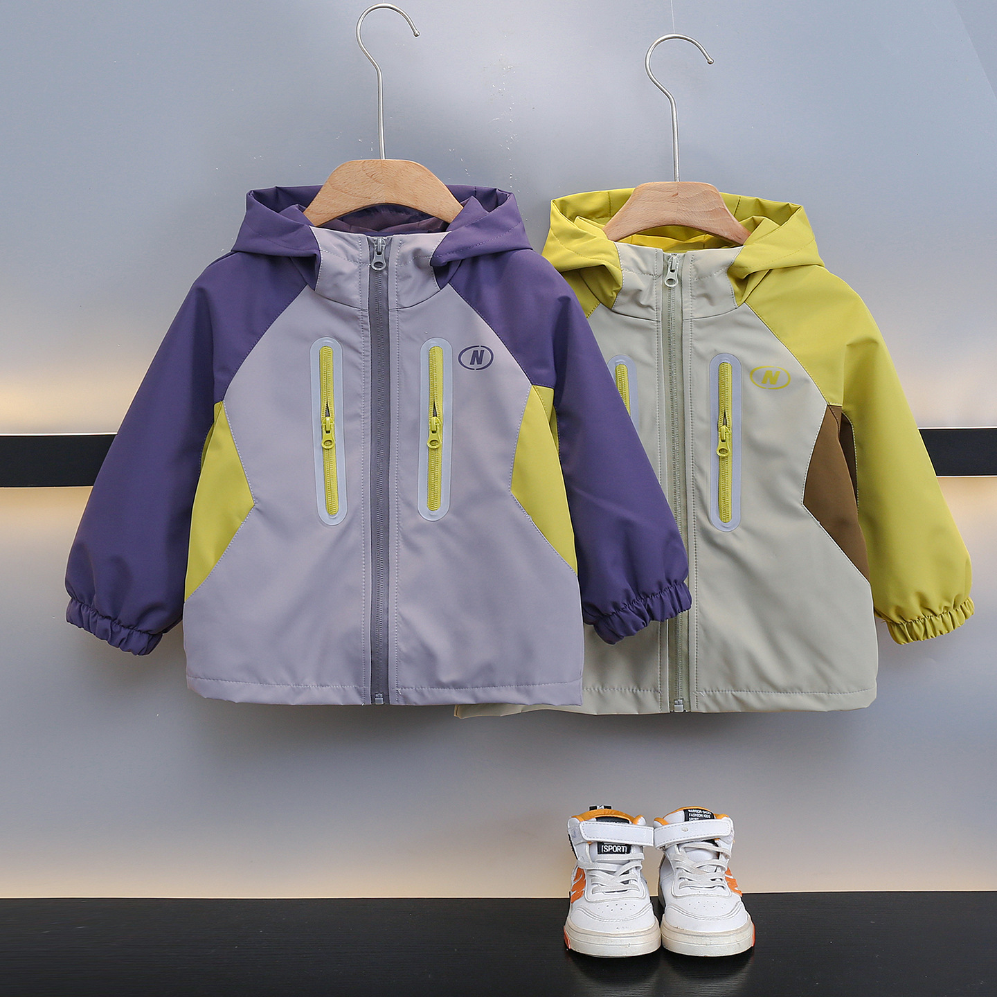 Boys' Jacket Autumn 2025 New Children's Windbreaker Baby Autumn Stylish Hooded Trench Coat Boys' Spring and Autumn Style