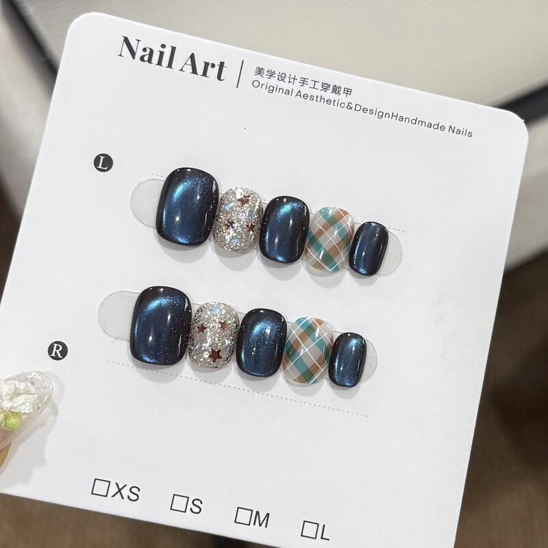 【Starfall Blue Glow】Deep Sea Blue-Brown Cat Eye Star Cool-Toned Brightening Vintage British Plaid Handmade Finished Nail Art