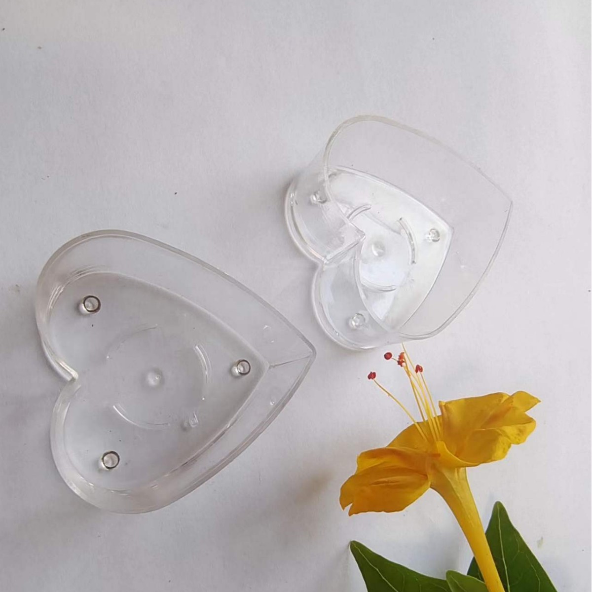 PVCカップ アクリルキャンドル 小さな空きカップ ティーライトカップ PCカップ ハート型キャンドルカップ アメリカンスタイル射出成形ティーライトカップ