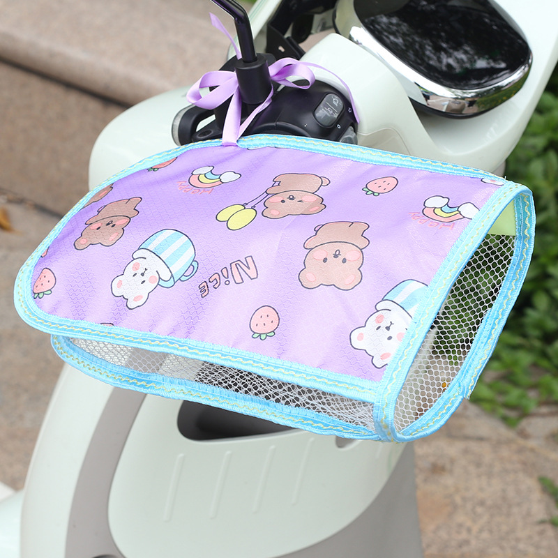 보라색 풍선 곰