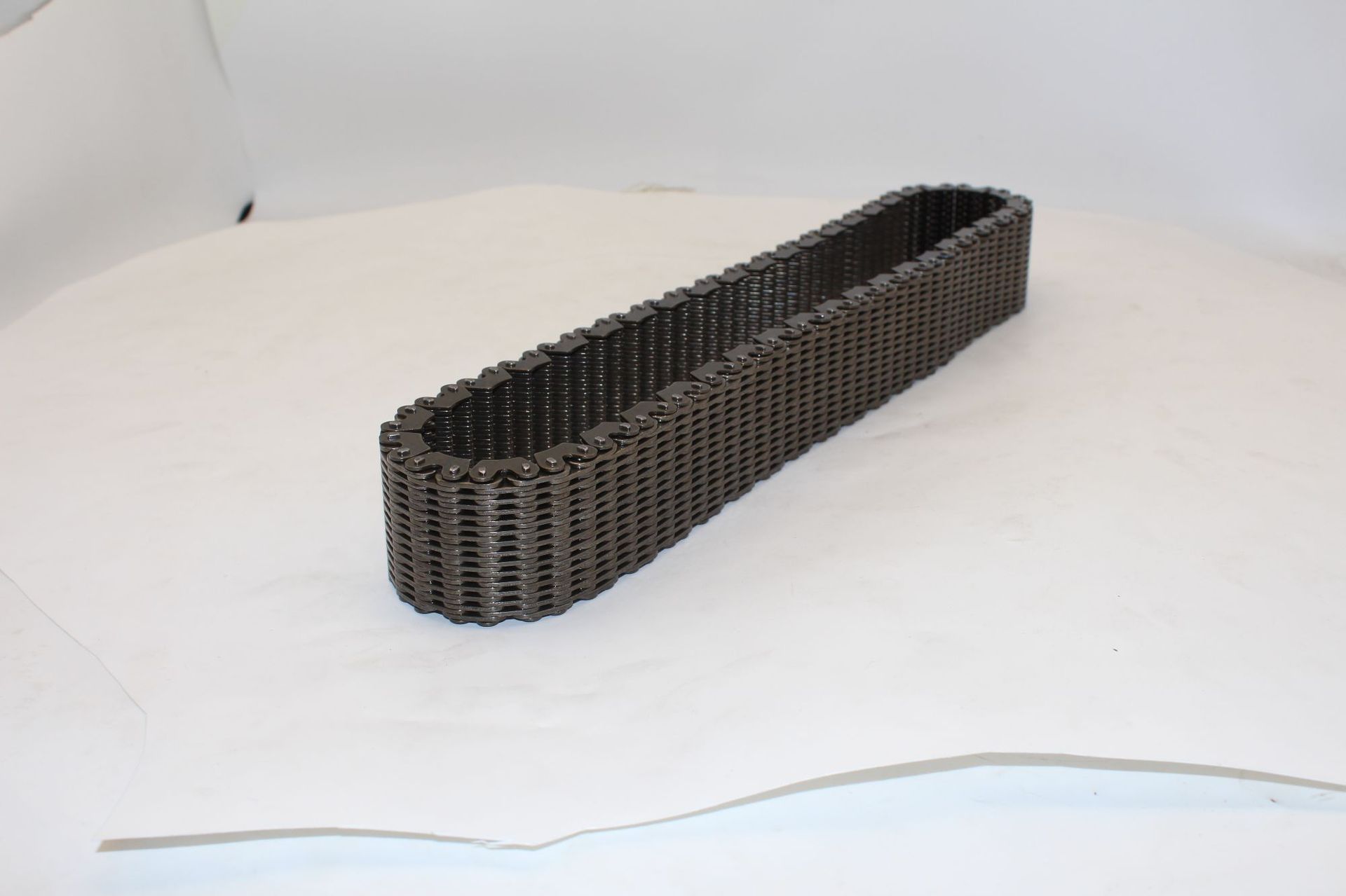 Suitable for Land Rover Range Rover chain assembly; factory direct supply of automotive engine transmission system components
