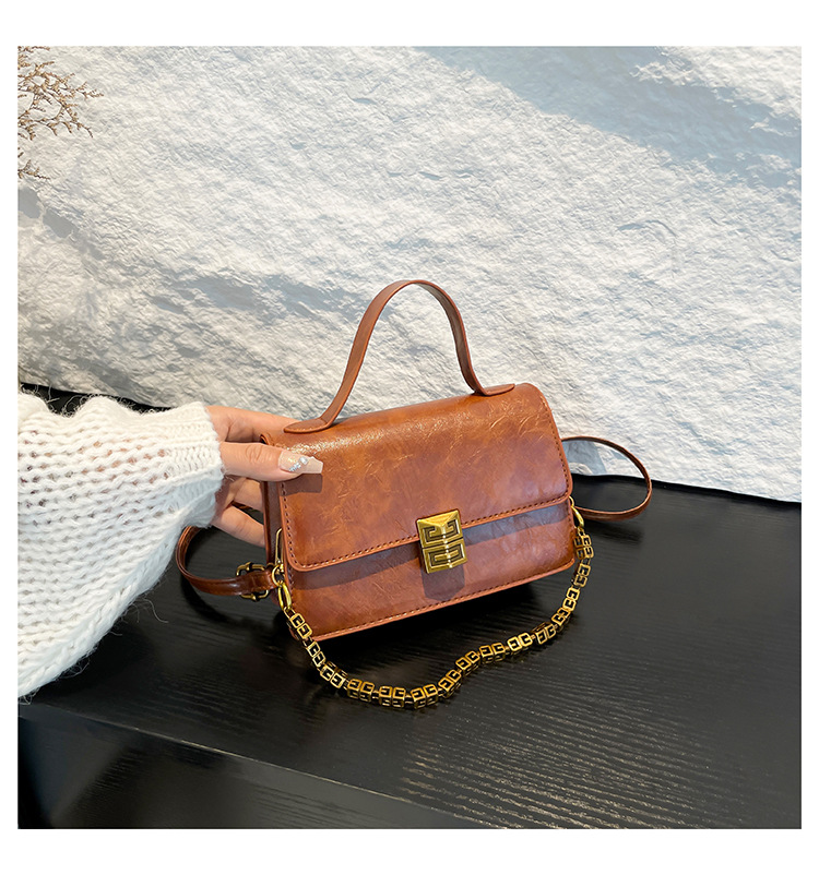 2024 Nuova trama alla moda piccola tracolla a catena quadrata casual semplice moda borsa a tracolla singola da donna_voghion.com