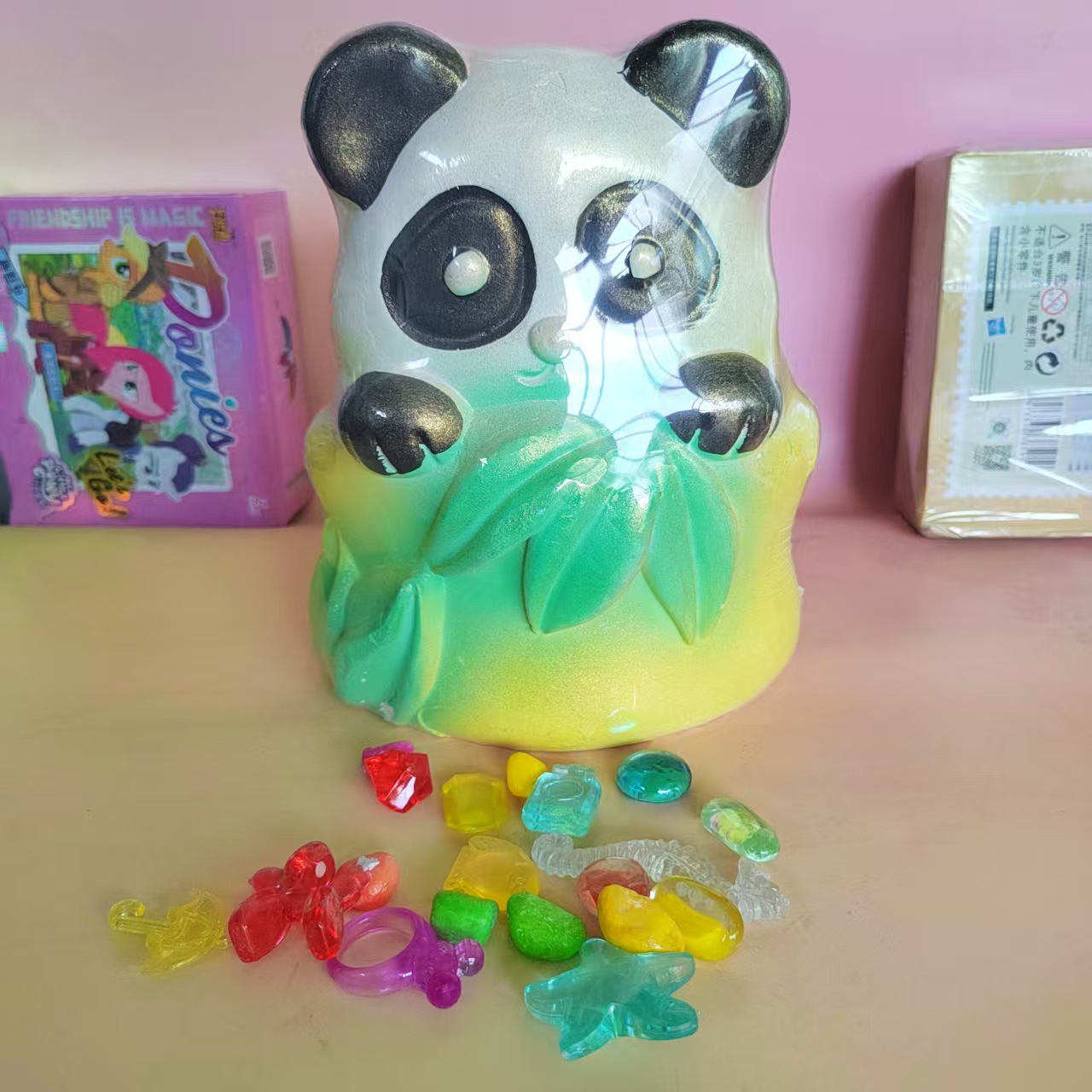 고급 수제 팬더 그림