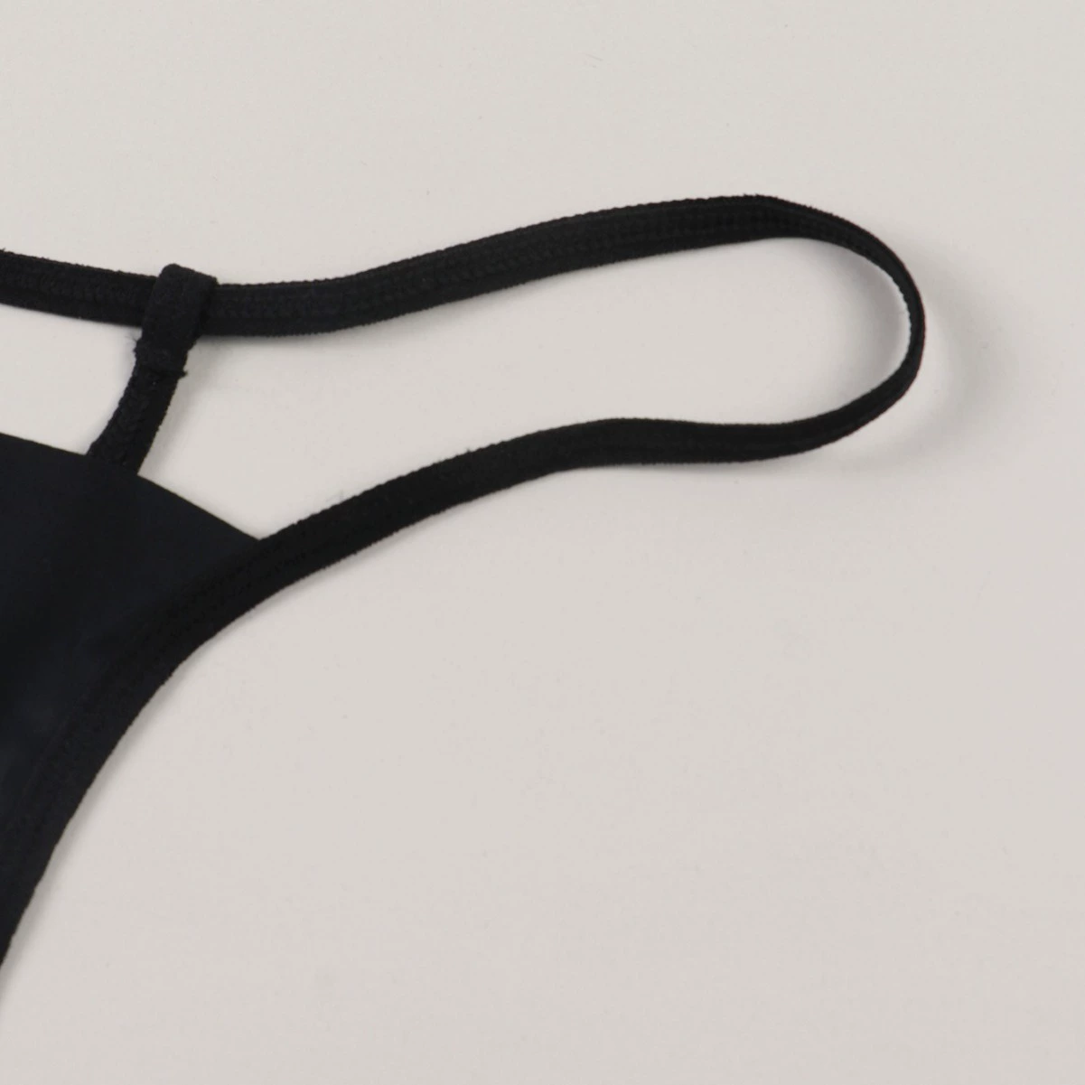 Сексуальные бесшовные стринги на низком талии, G-образные ластовицы, охлаждающая ткань, черный, S–XL