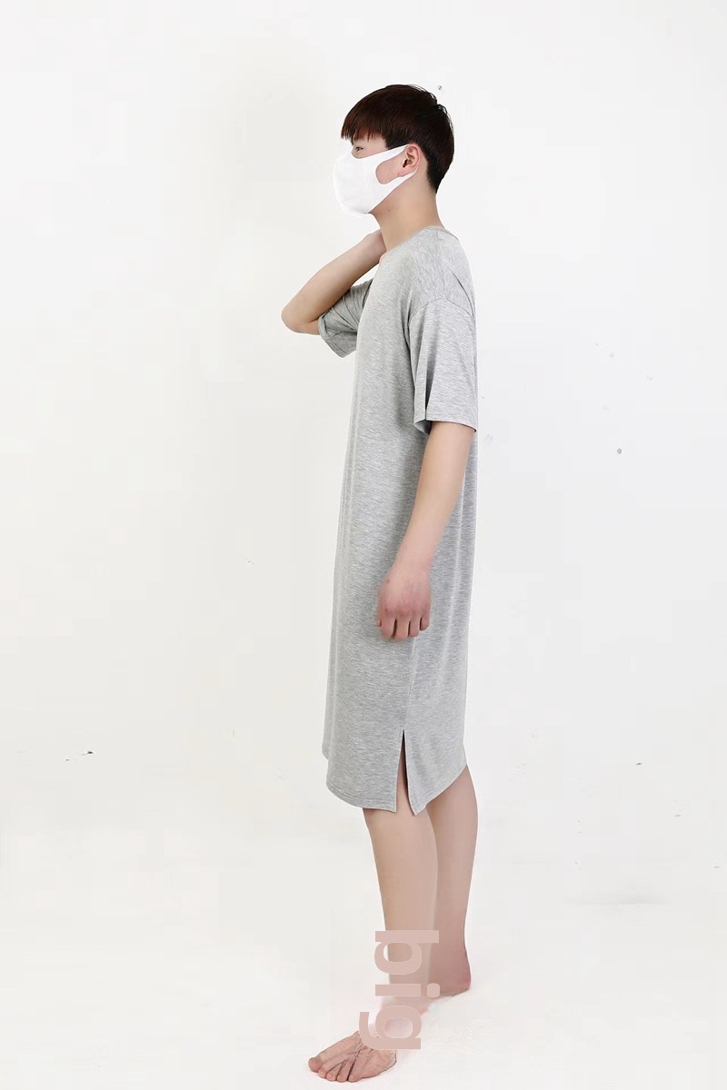 Vasaras jauna modāla vīriešu naktskrekla garas ceļgalu īsas piedurknes V veida kakla izgriezums vidēji garš halāts_voghion.com