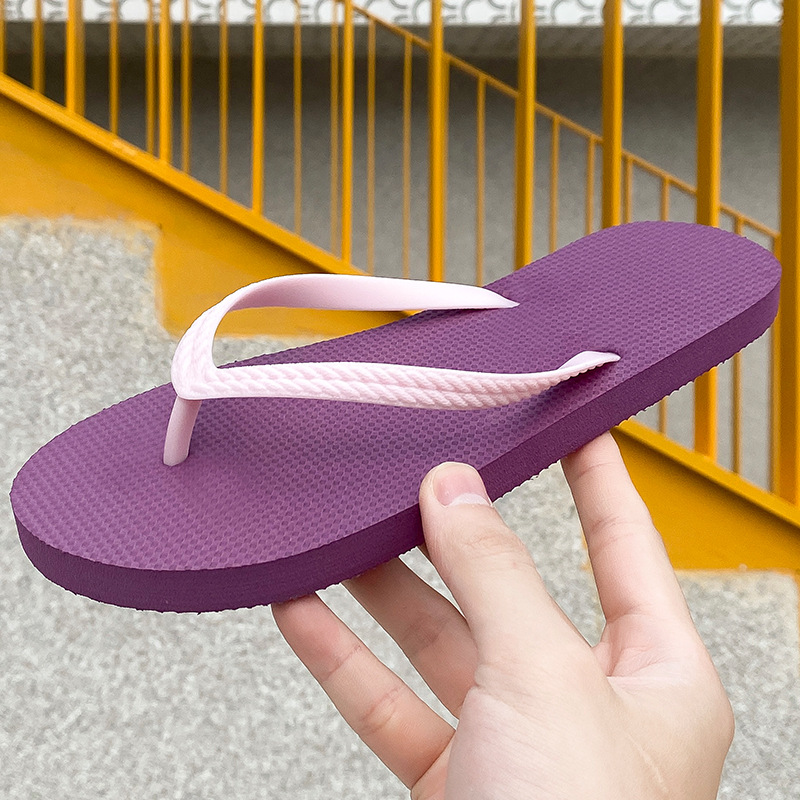 Zapatillas de flip flop para mujeres de moda brillante y fresca nueva moda para viajar en verano a la playa para usar zapatillas