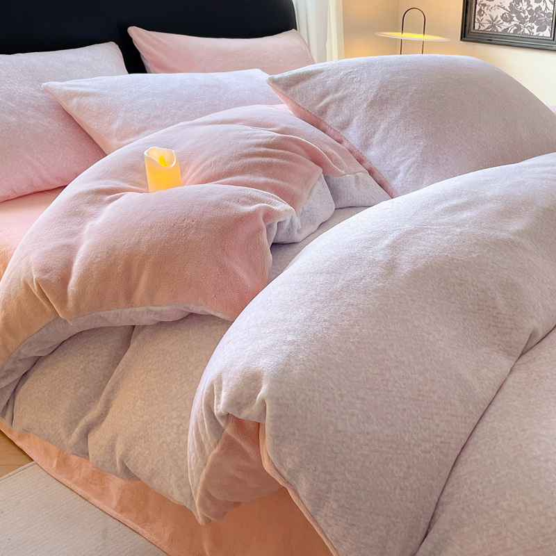 Leche de seda cama de cuatro piezas, colcha de coral de brida 2025, nueva sábanas de otoño y invierno engrosadas y un conjunto de tres piezas de seda