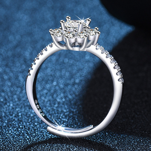 New high-end snowflake-shaped bloom ring, temperament tail ring, six-claw simple women's group inlaid zircon ring jewelry
