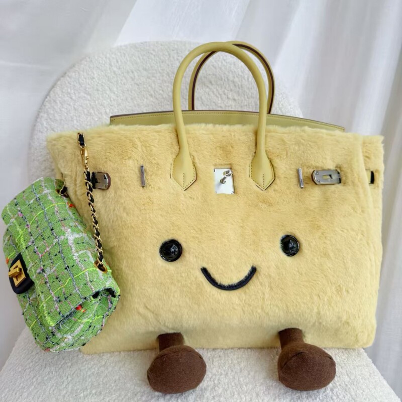 2025 New Autumn and Winter Plush Bag Large Capacity Crossbody Bag Bk Elf Satchel Platinum Bag Versatile Kelly Bag for Women