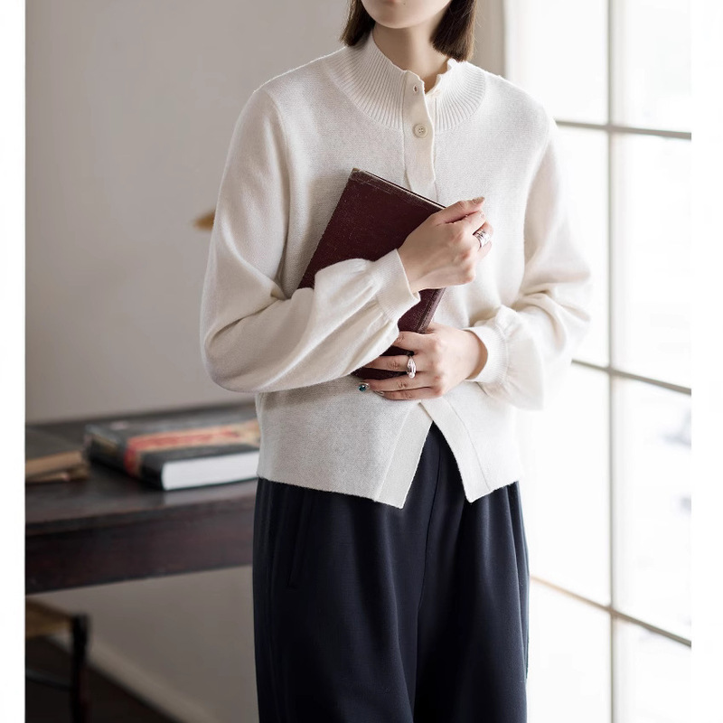 "Line Drawing Workshop" "Autumn Poetry" 100% Merino Wool Puff Sleeve Sweater Design Knit