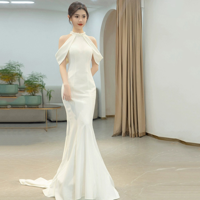 White banquet evening dress women's artistic style banquet host high-end light luxury niche annual meeting fishtail dress elegant