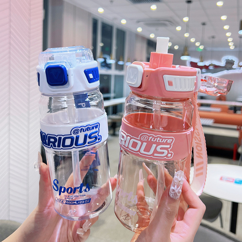 Yitong taza de agua portátil al aire libre nueva paja de plástico de dibujos animados de gran capacidad 950ml hervidor de plástico deportivo al aire libre