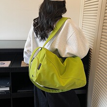 时尚包独立大容量包包斜挎包包旅行包潮热卖新款手提通勤托特单肩