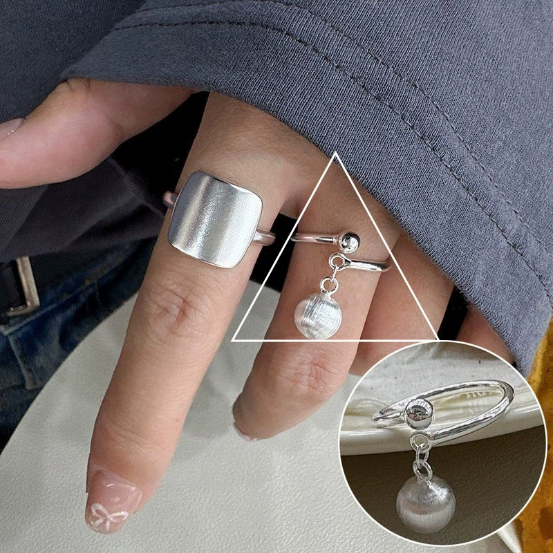 retro fashionable geometric ring hip-hop style, silver 925 sample, on index finger