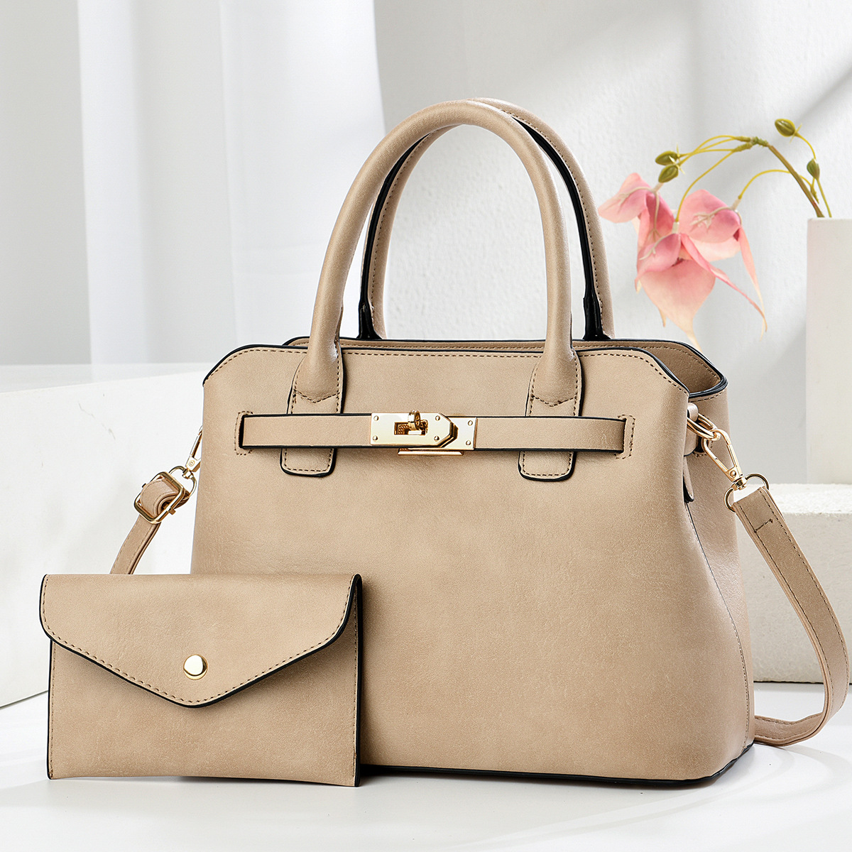 Dos paquetes de bolsos casuales bolsos de mano de otoño nuevo estilo de moda de color sólido mochila de viaje bolsos de hombro bolsos transfronterizos