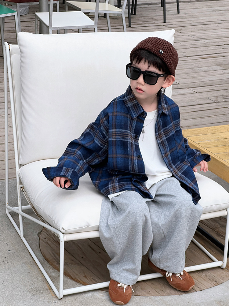Camisas de mangas largas para niños camisas a cuadros primavera y otoño 2025 nuevo tipo de chaqueta de otoño casual para niños pequeños
